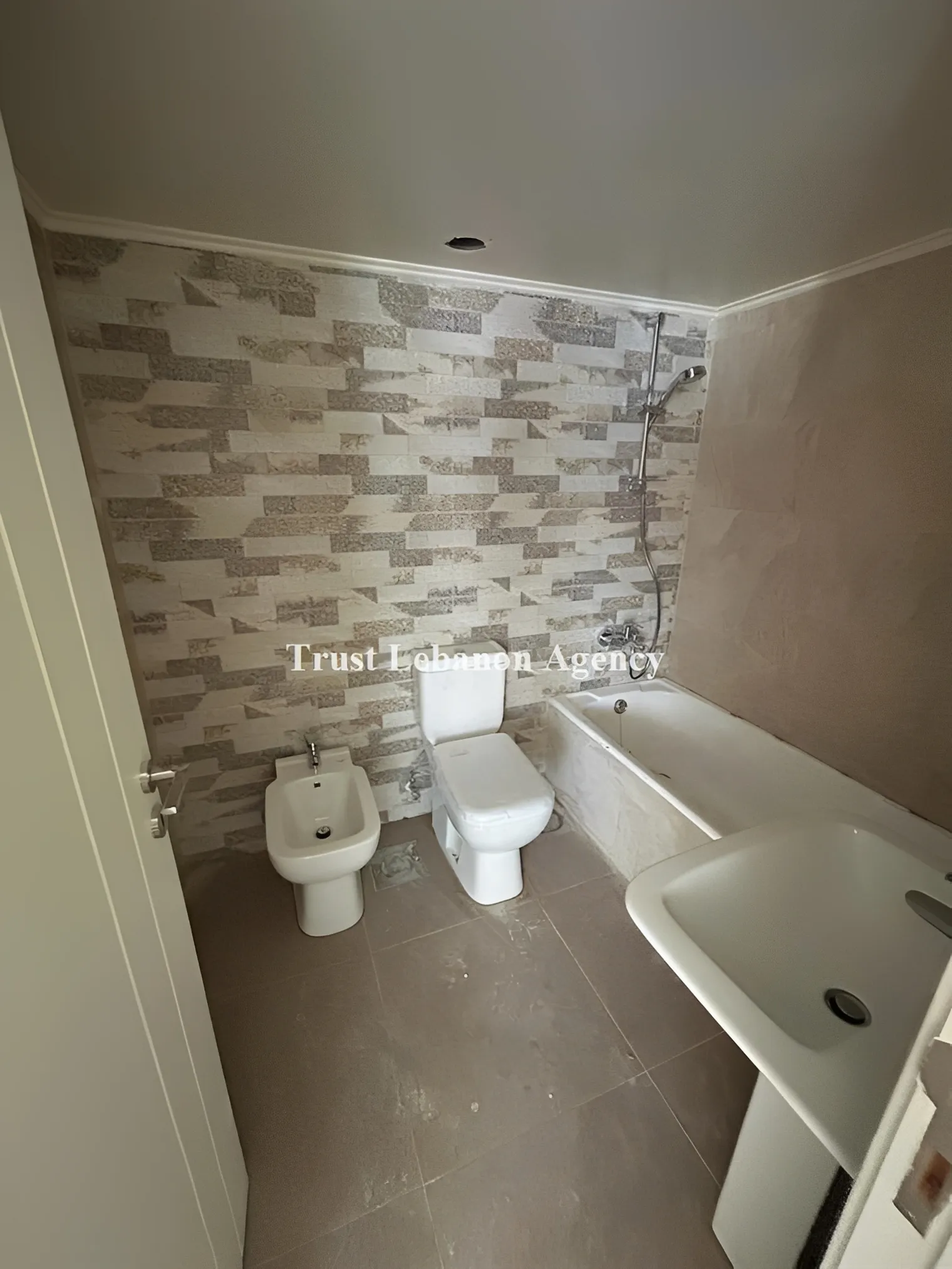 Duplex for Sale in Metn Hemleya Lebanon - 3 bed, 3 bath