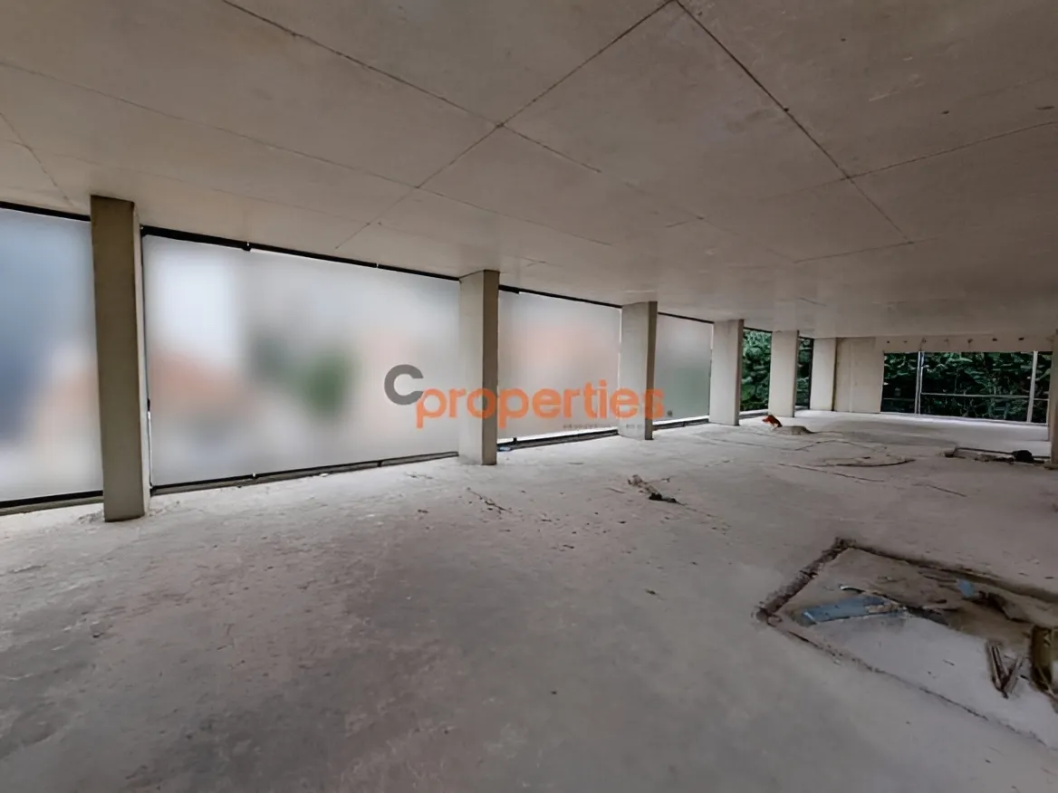 Showroom for Rent in Jal El Dib