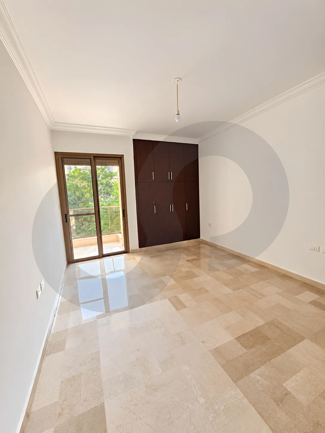 Apartment for Sale in Ain Al Mraiseh