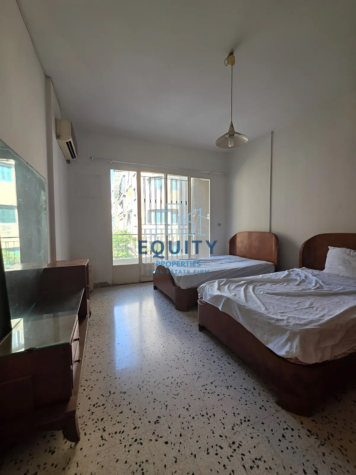 Apartment for sale in Jeitaoui