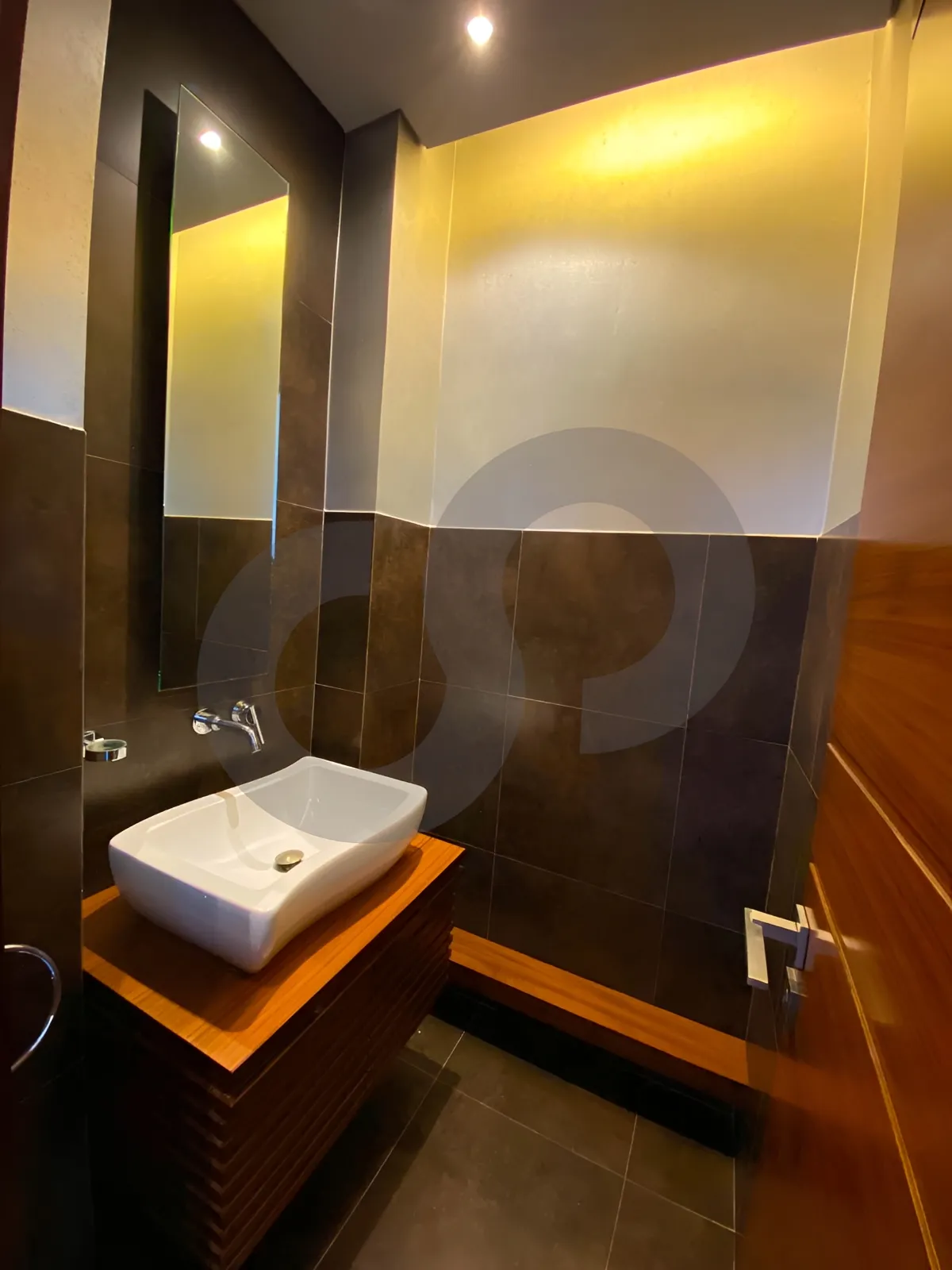 Apartment for Sale in Hamra