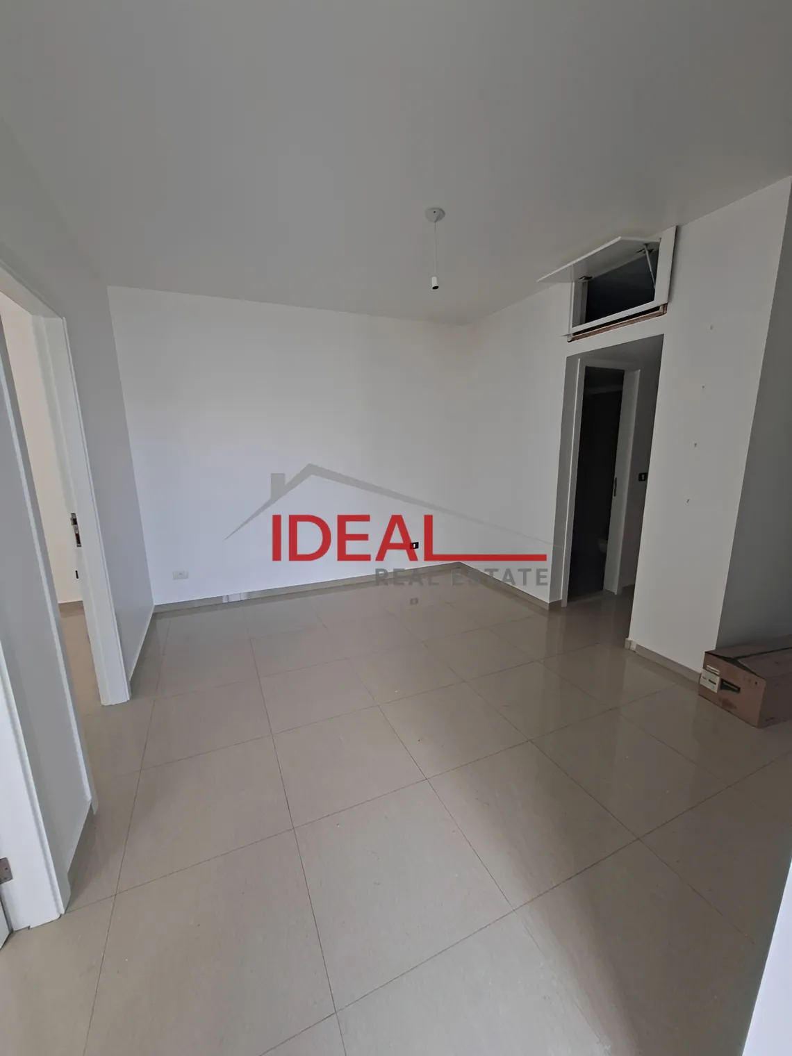 Office for rent in Kfar Hbab, Lebanon
