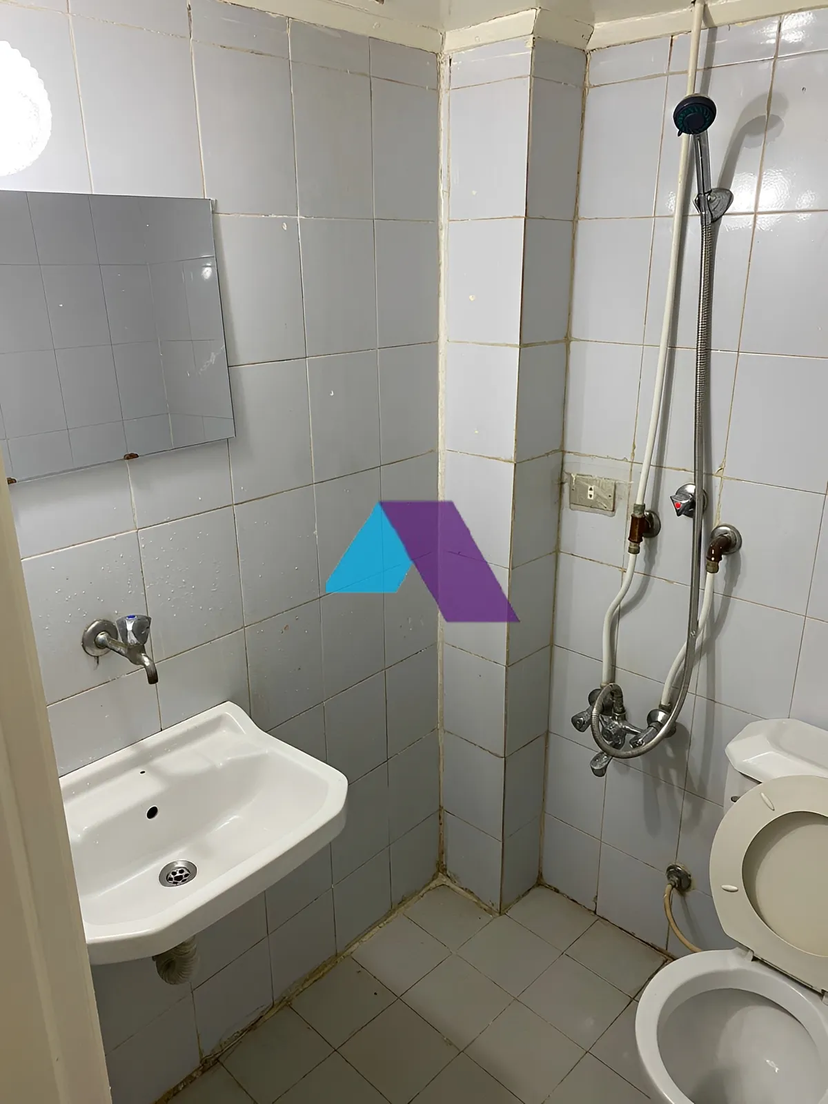 Office for Sale in Baouchriyeh