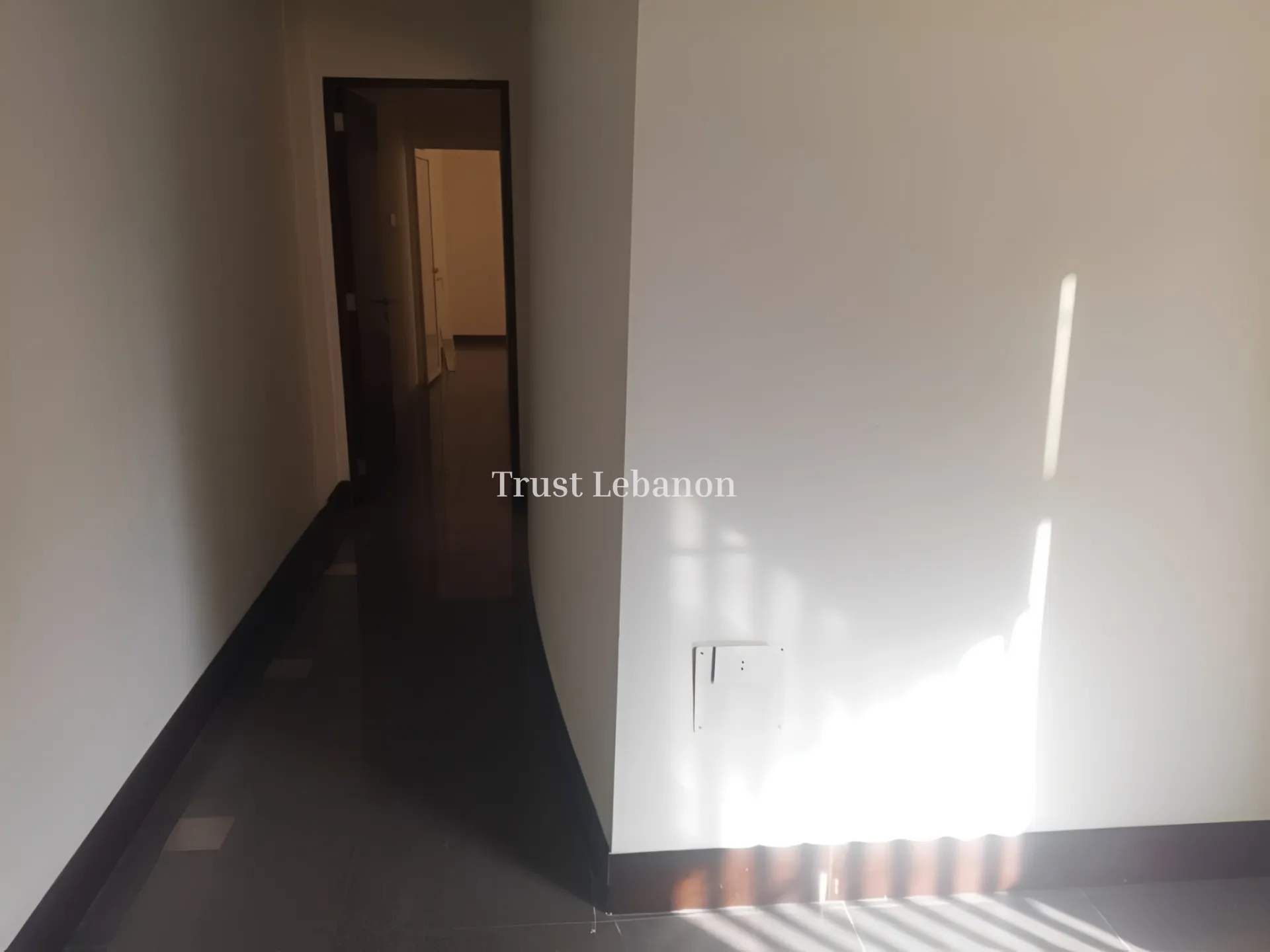 Office for Rent in Daoura, Lebanon