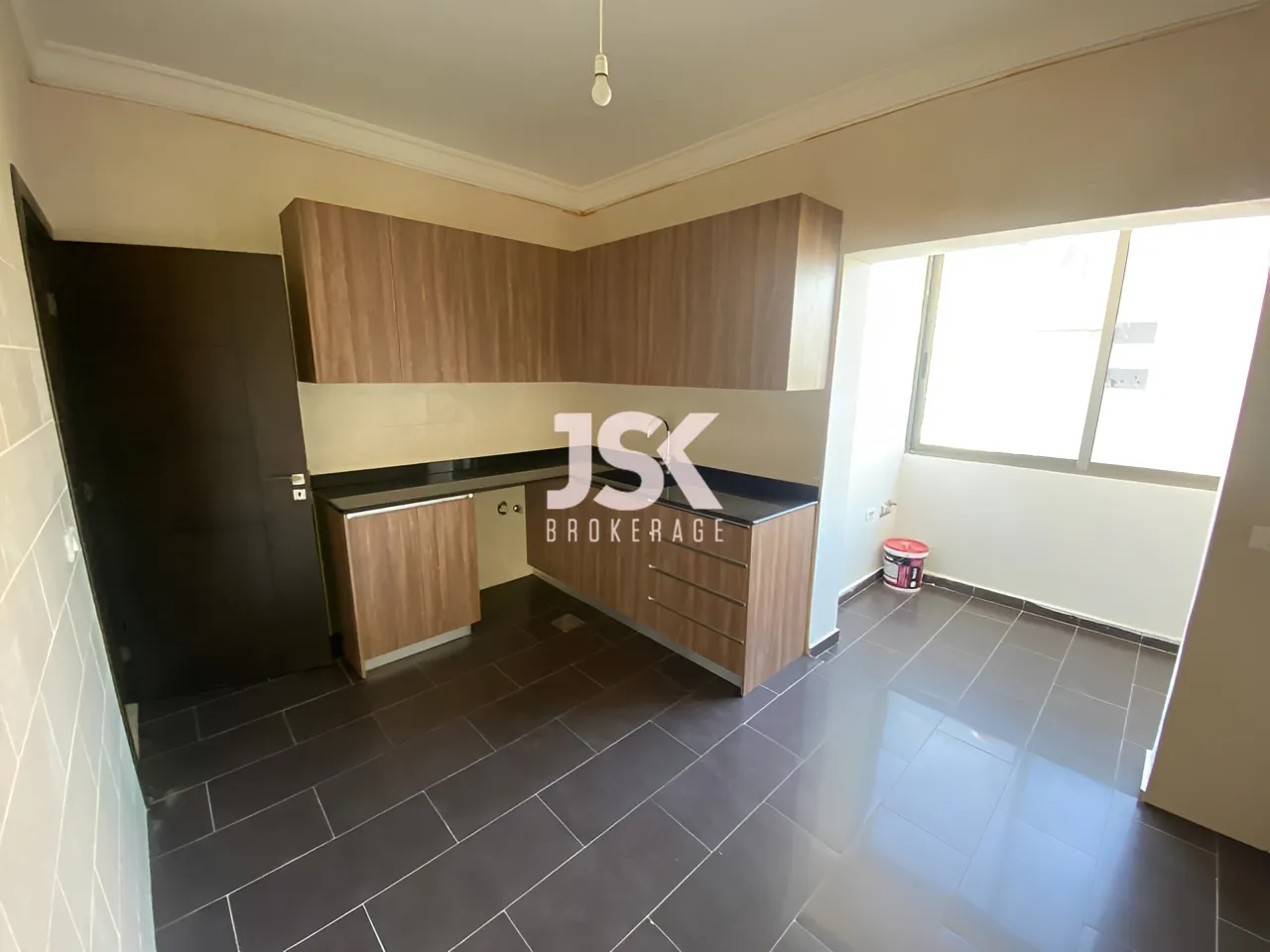 Apartment for Sale in Dik El Mehdi - 3 bed, 5 bath