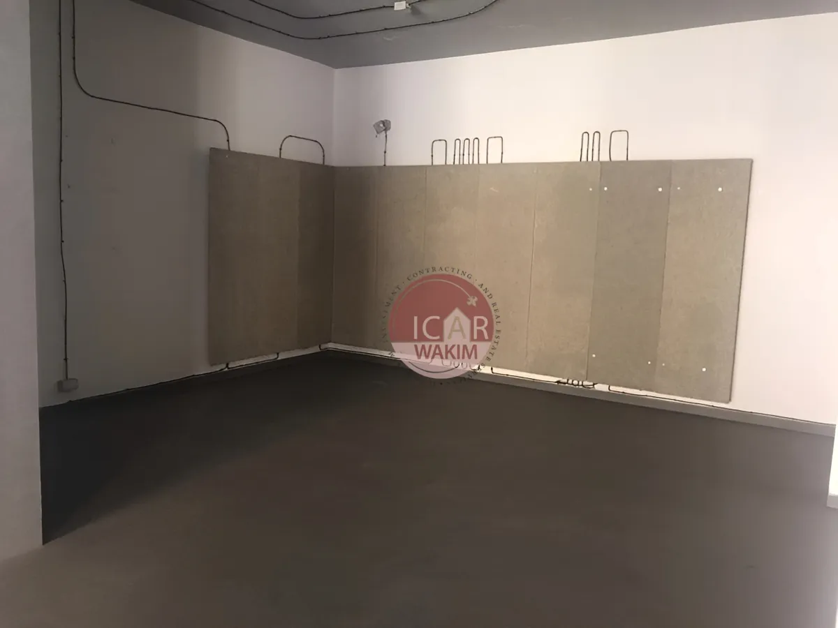 Office for rent in Ain Saadeh