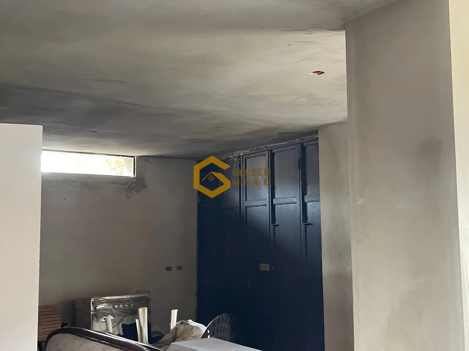 Warehouse for sale in Bziza