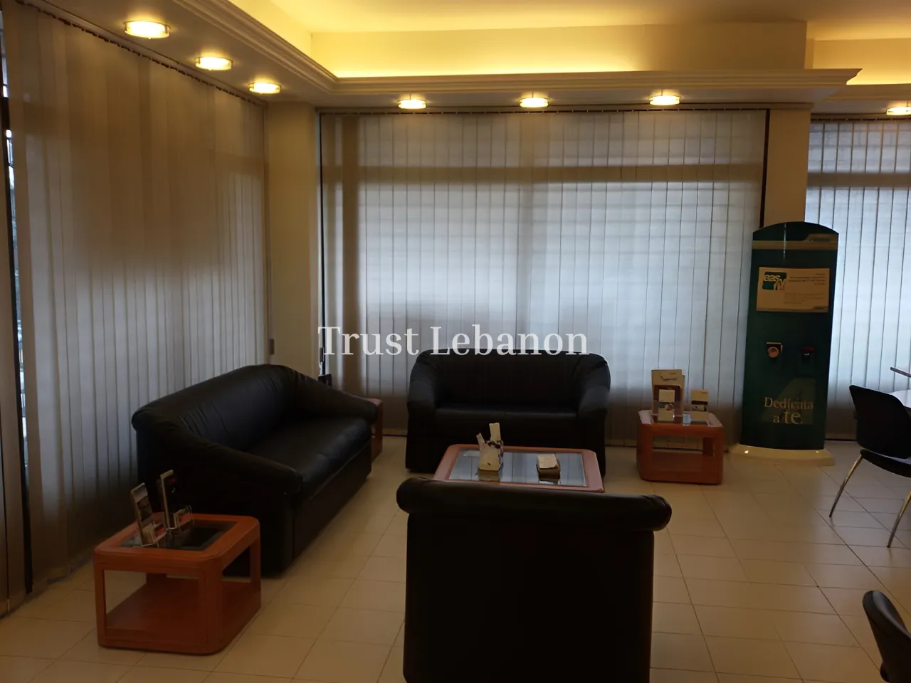 Office for rent in Beit Meri