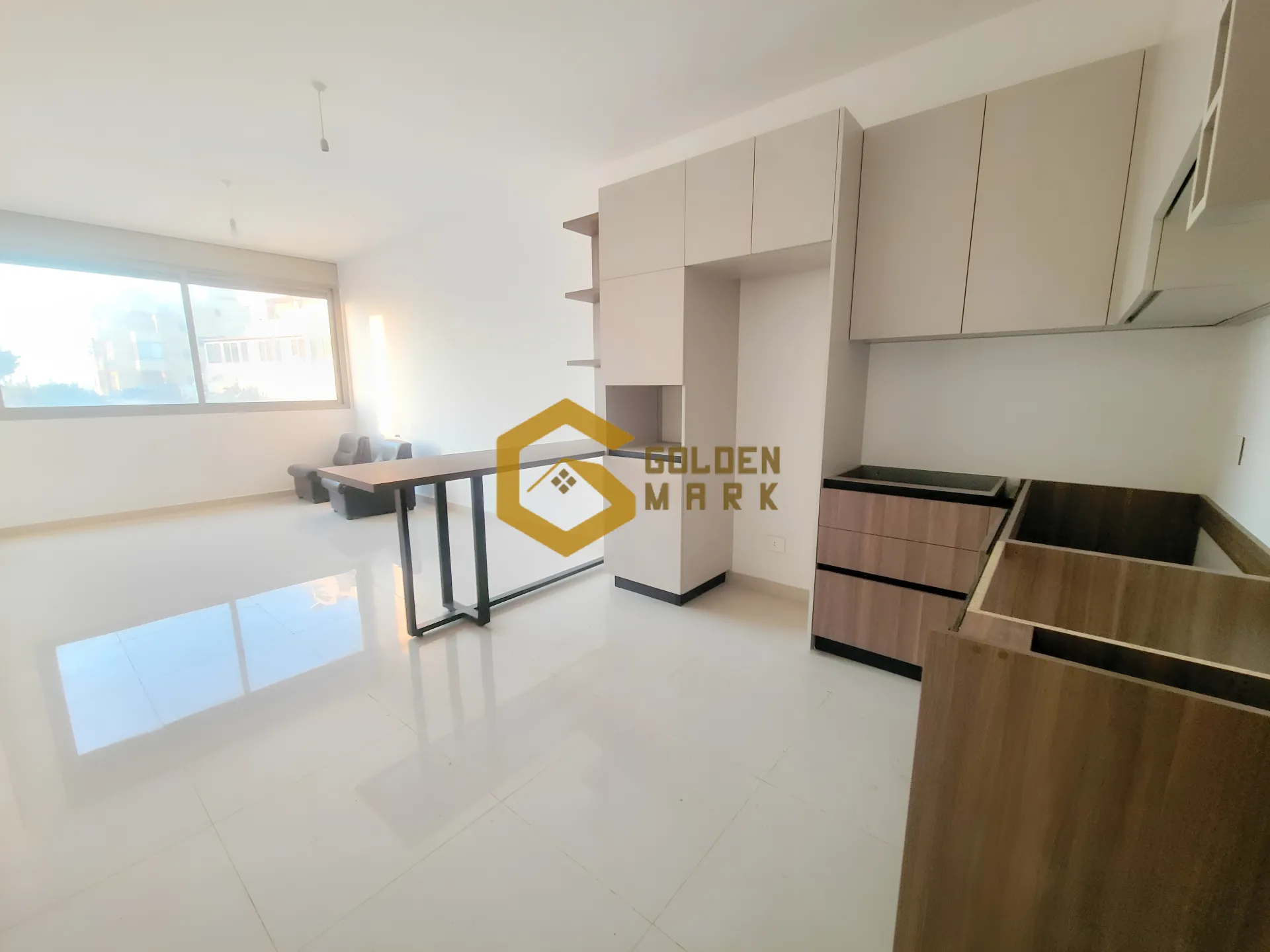 Apartment for Sale in Halat