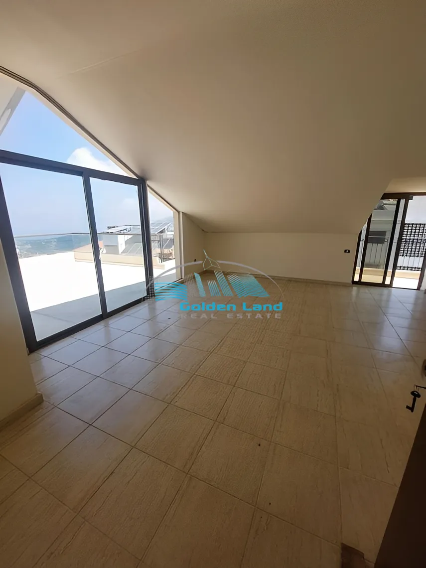 Duplex for Sale in Mazraat Yachoua, Lebanon