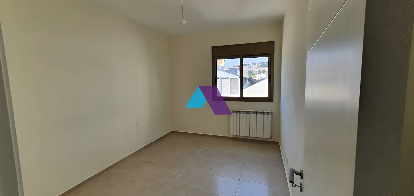 Apartment for Sale in Ballouneh