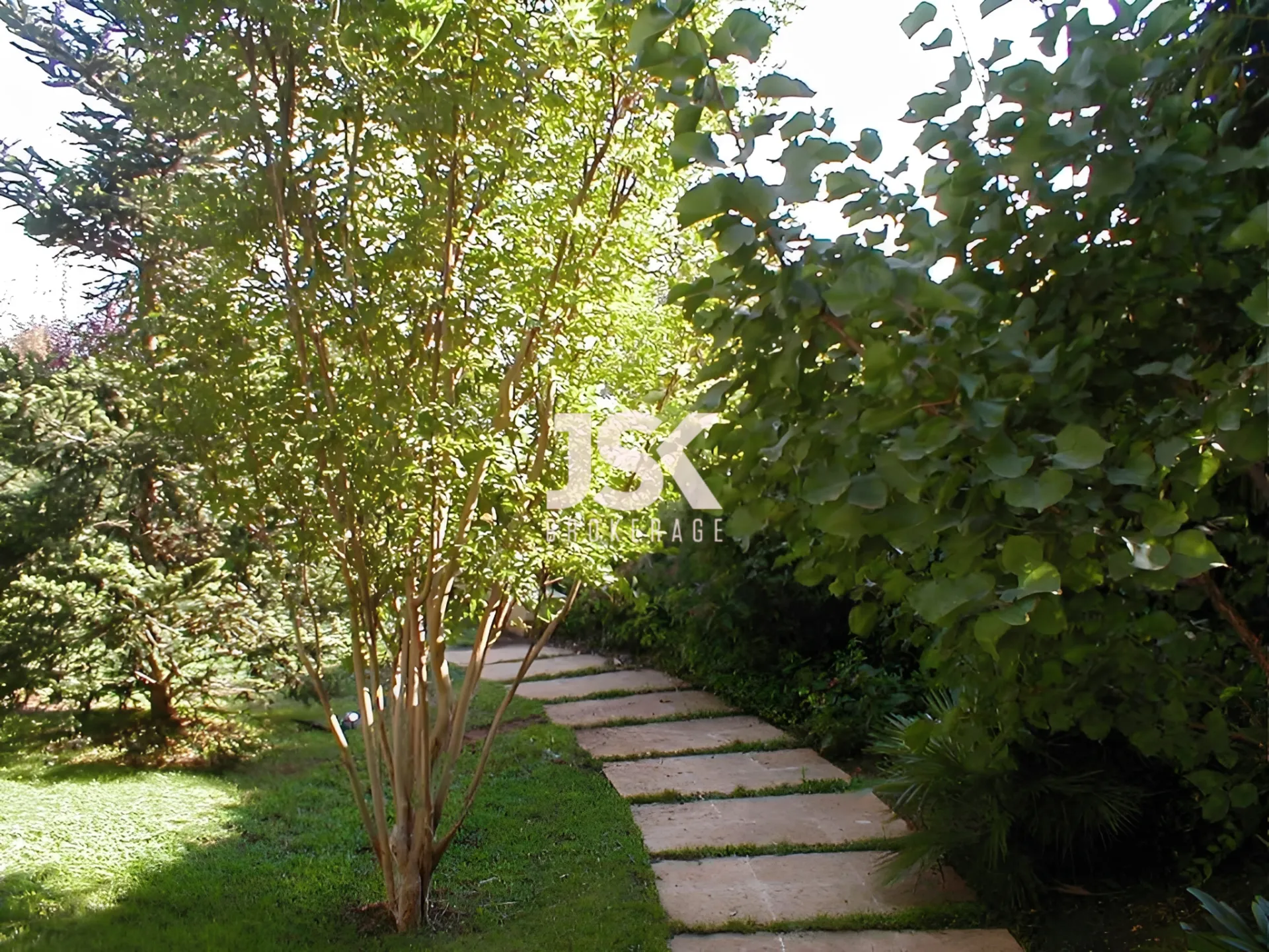 Villa for Rent in Baabdat
