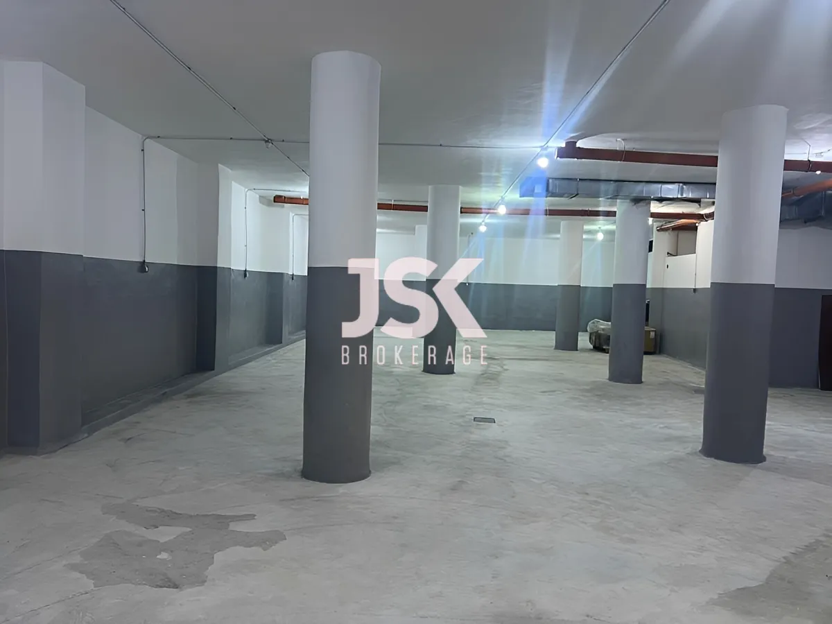 Warehouse for Sale in Ain el remmeneh