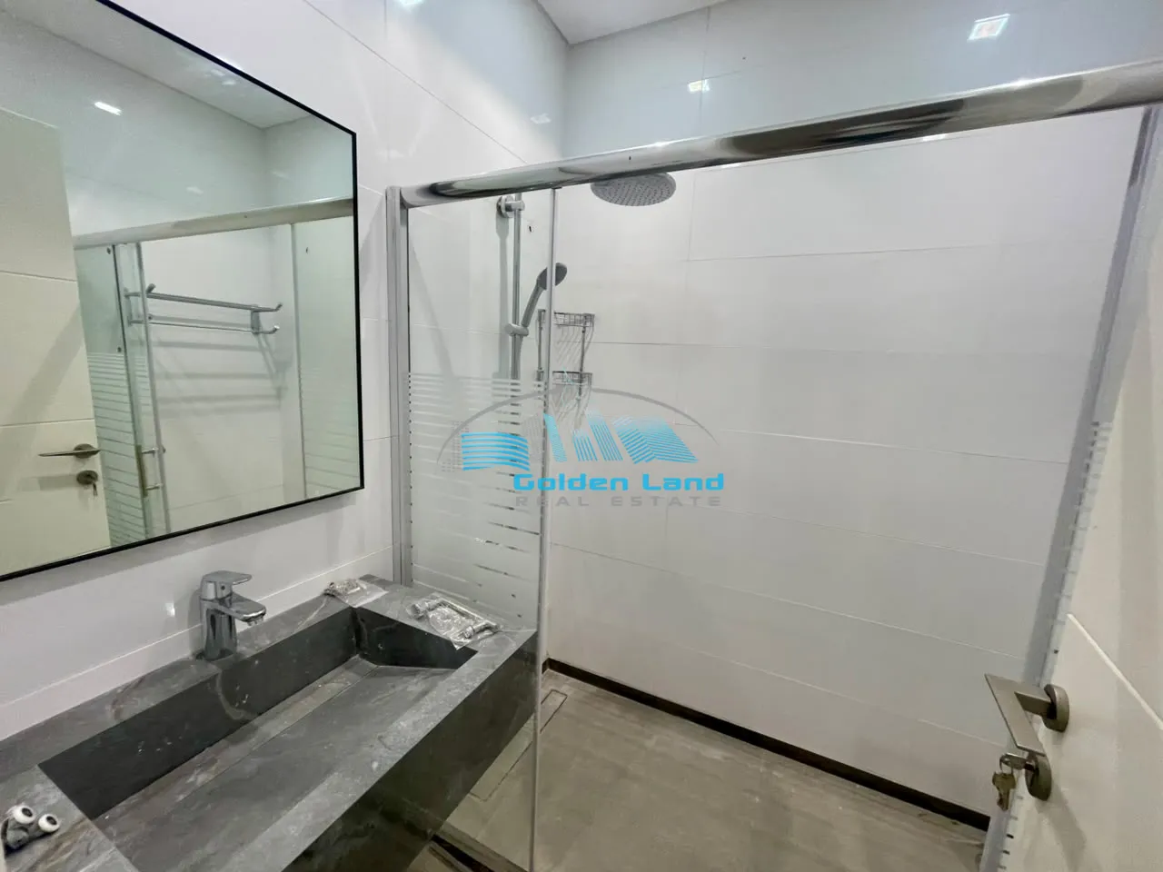 Apartment for Sale in Kfar Hbab