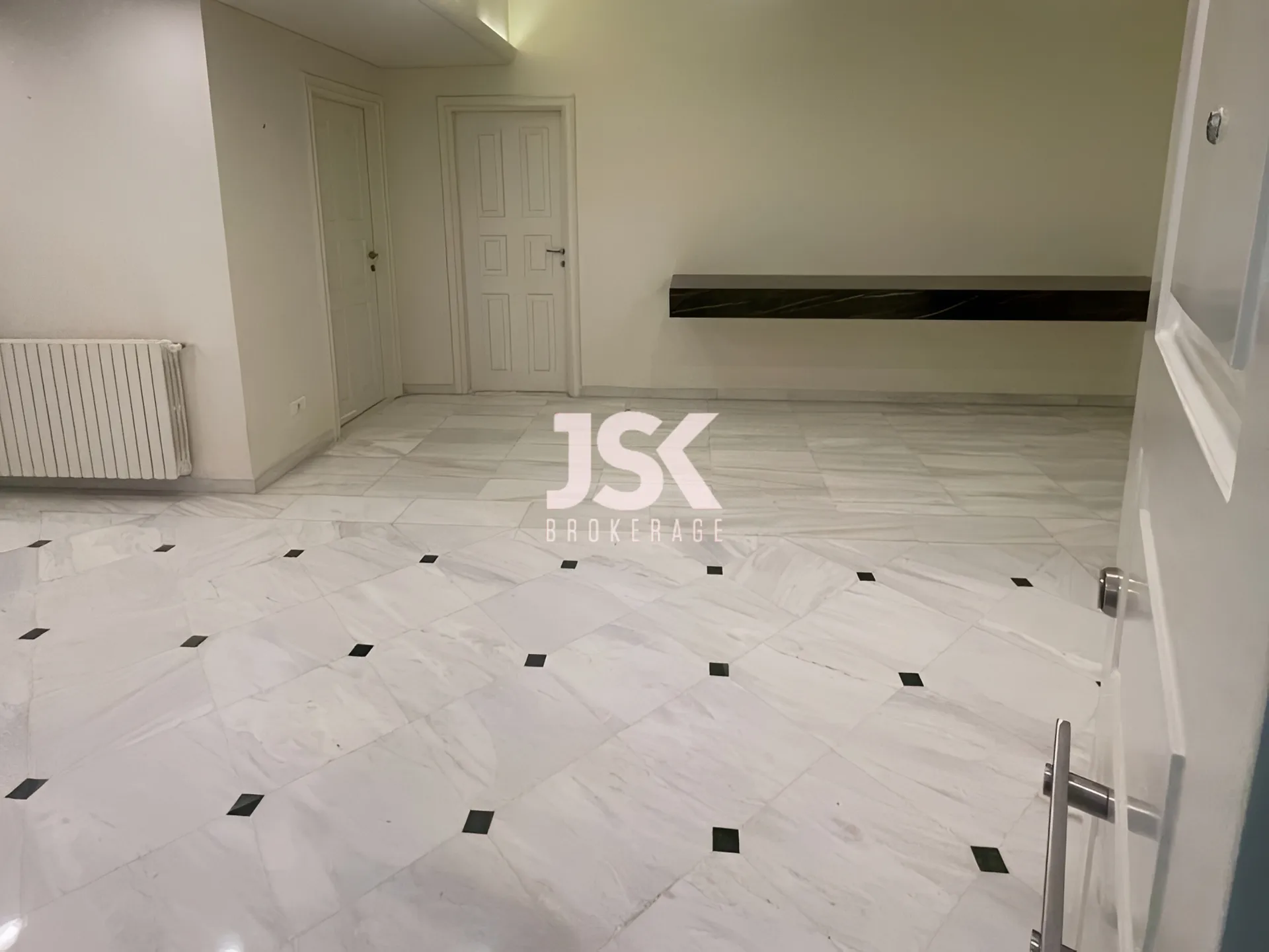 Apartment for Rent in Achrafieh