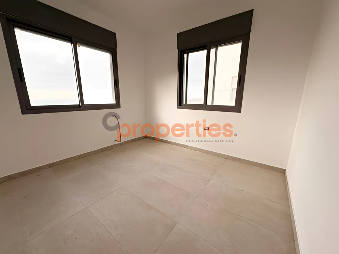 Apartment for Rent in Louaizeh