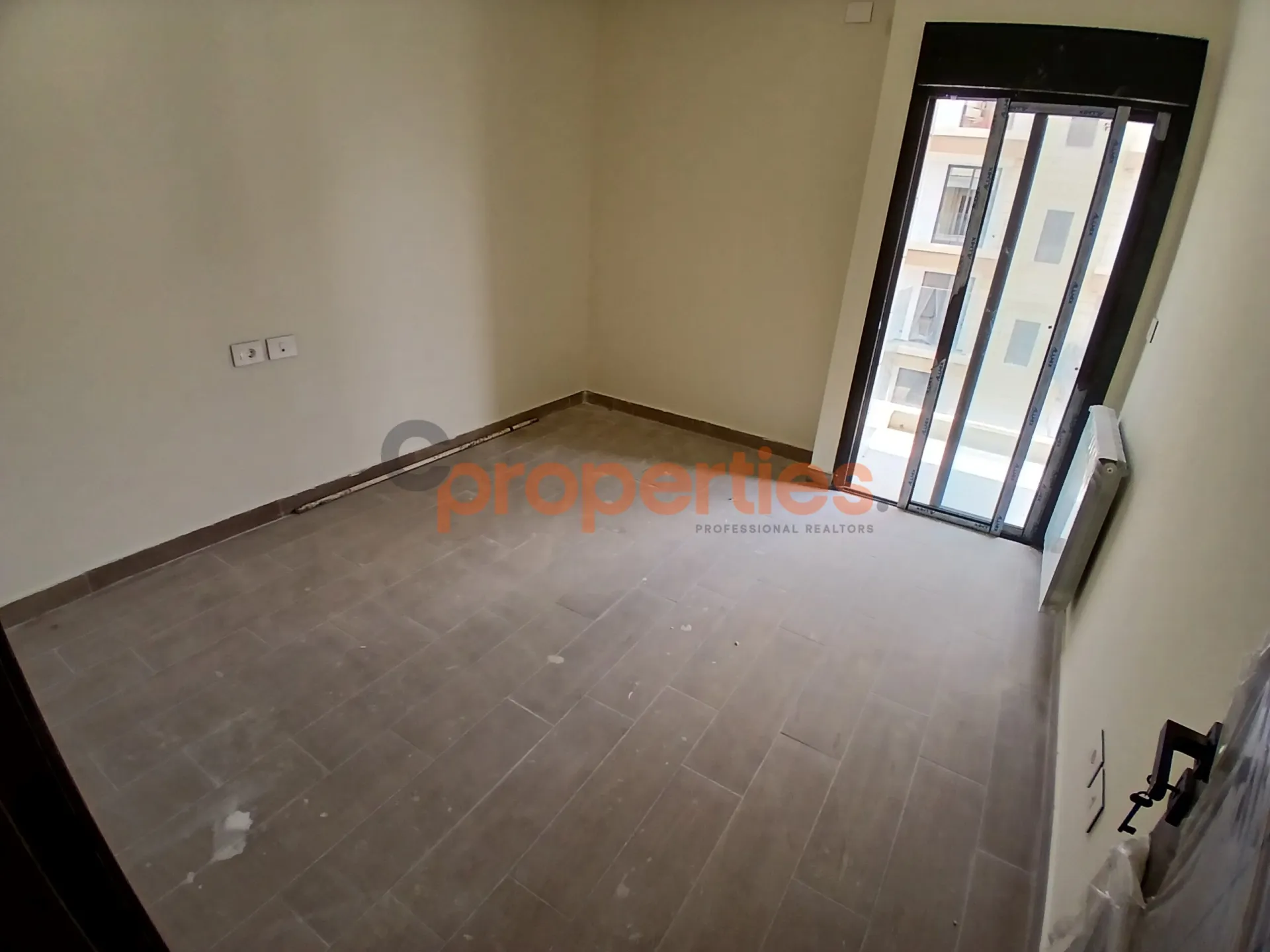 Apartment for Sale in Mar Moussa El Douar