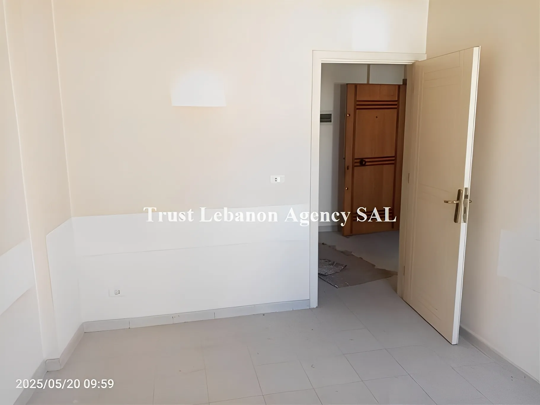 Office for rent in Baabda, Ain Al Remmeneh