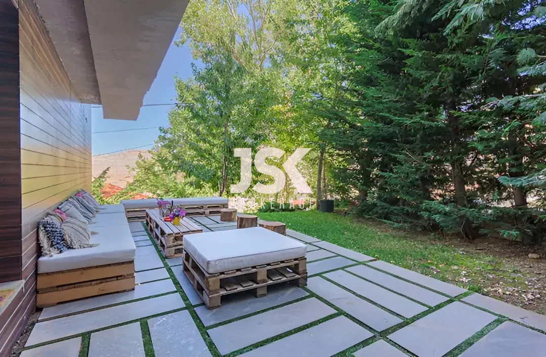 Chalet for rent in Kfardebian - 2 bed, 2 bath