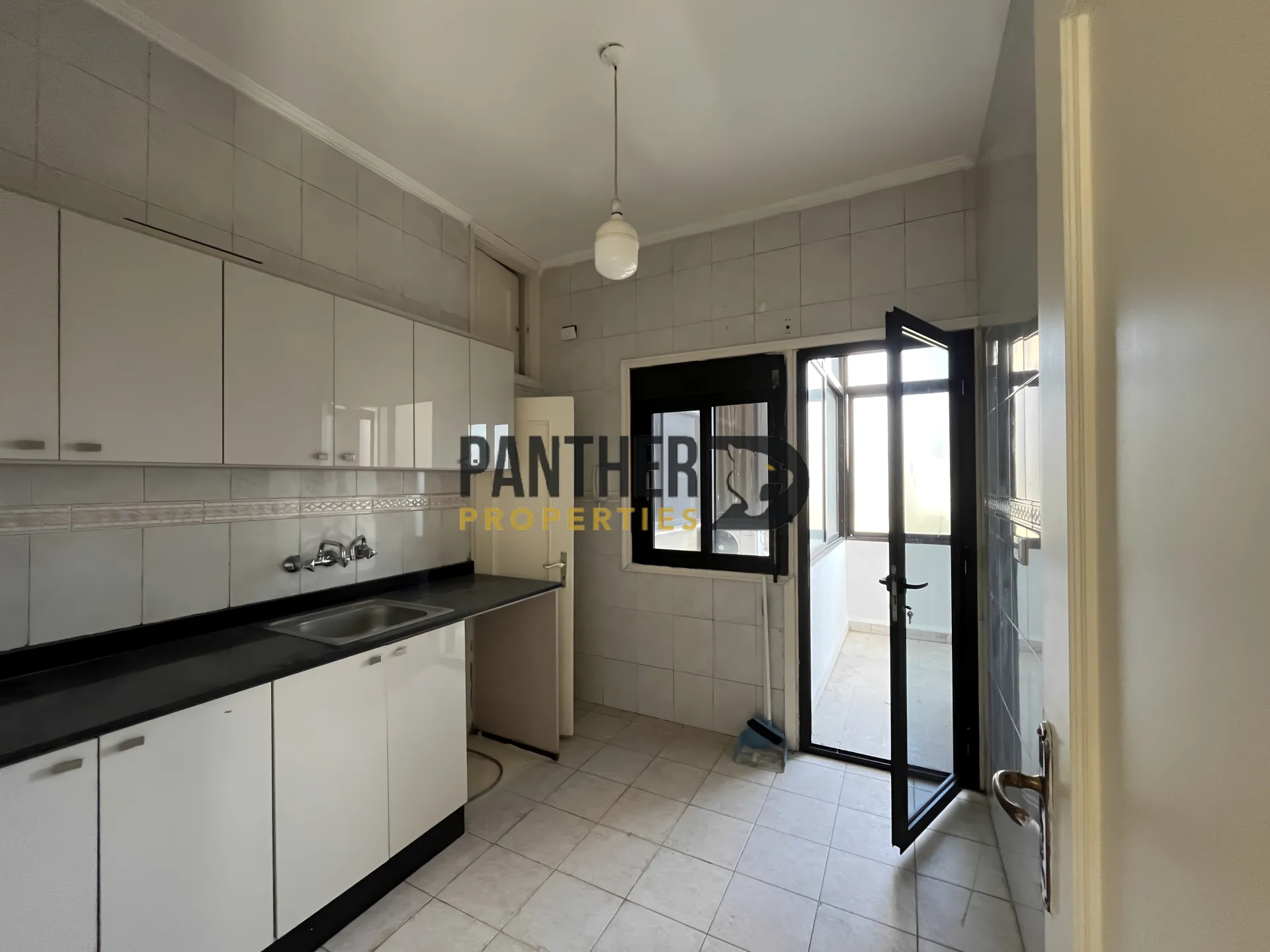 Apartment for rent in Achrafieh, beirut, lebanon