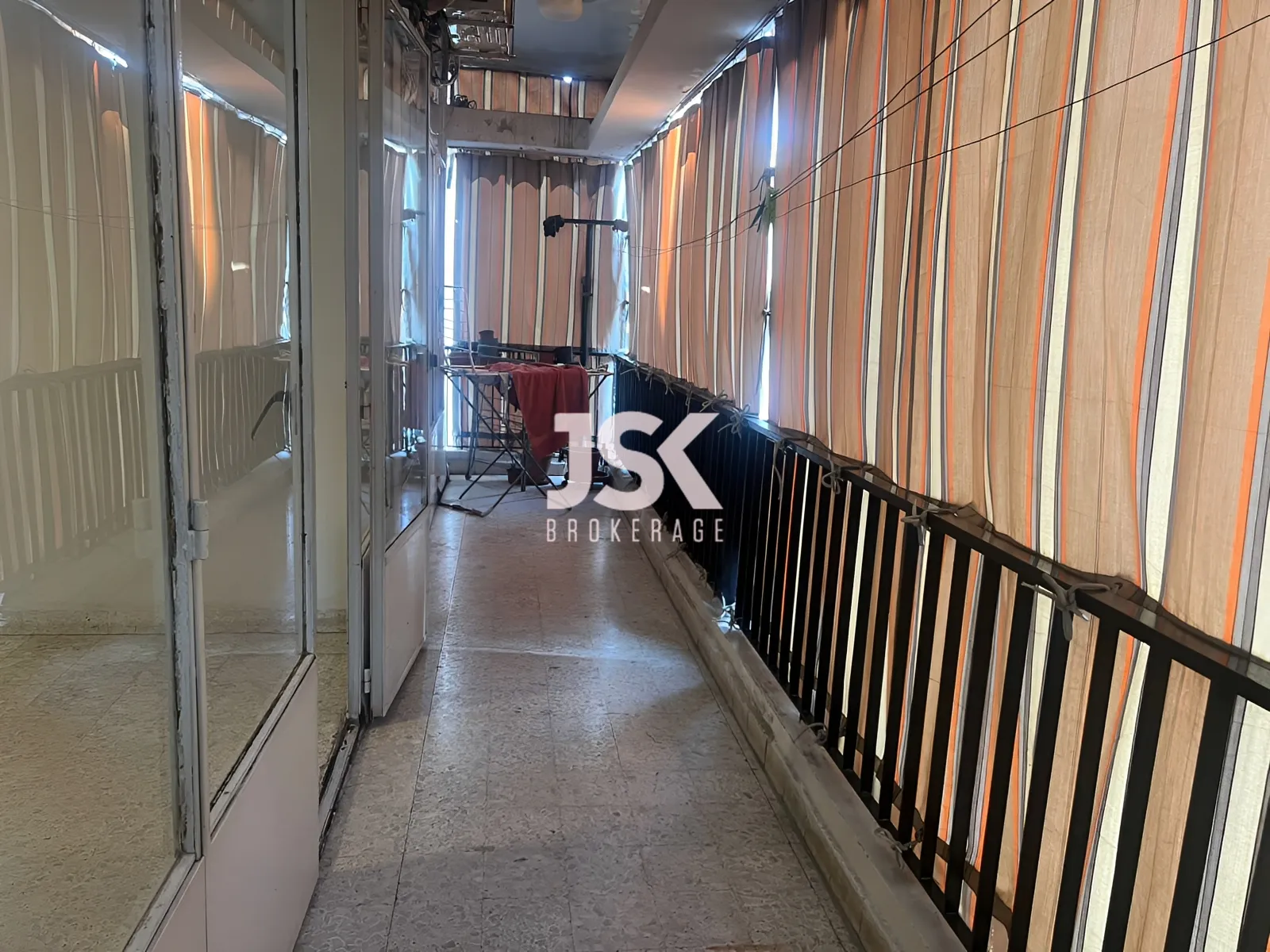 Apartment for Sale in Forn El Chebbak