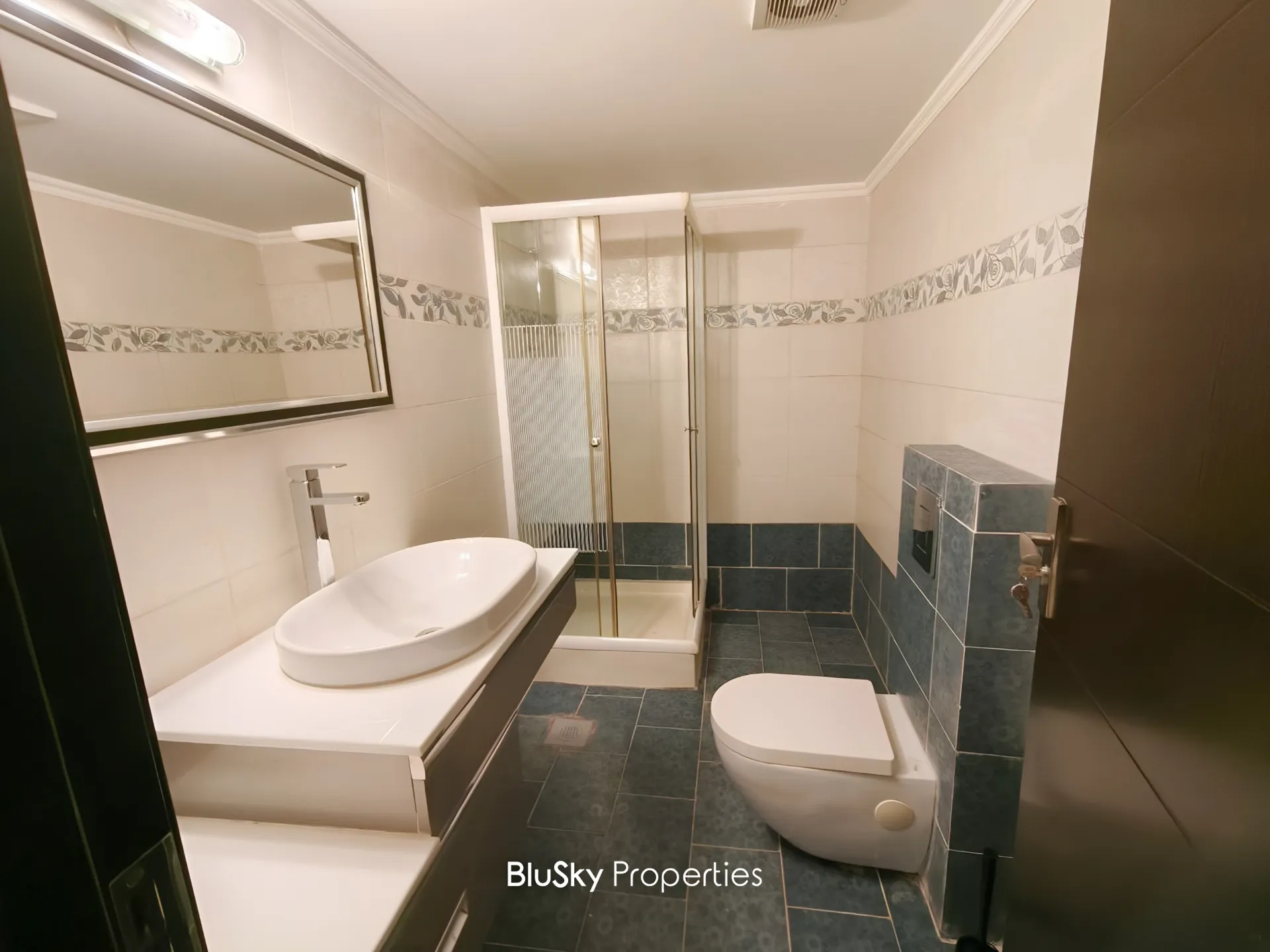 Apartment for rent in Mazraat yachoua, lebanon