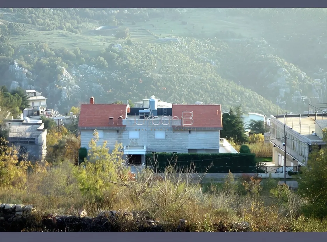 Villa for Sale in Kfardebian, Lebanon - 4 bed, 4 bath