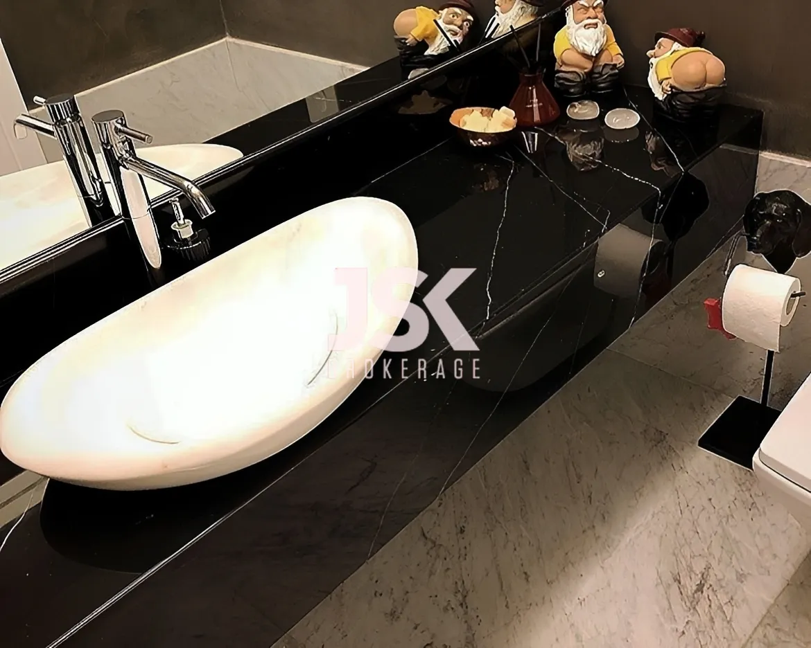 Apartment for Sale in Syoufi, Beirut, Lebanon