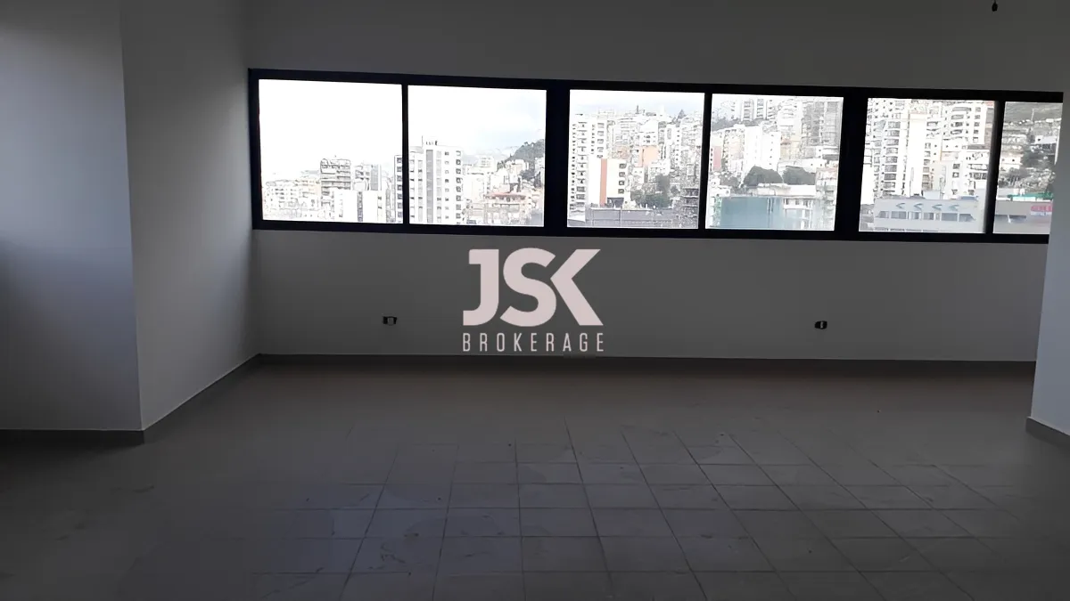 Office for sale in Jdeideh