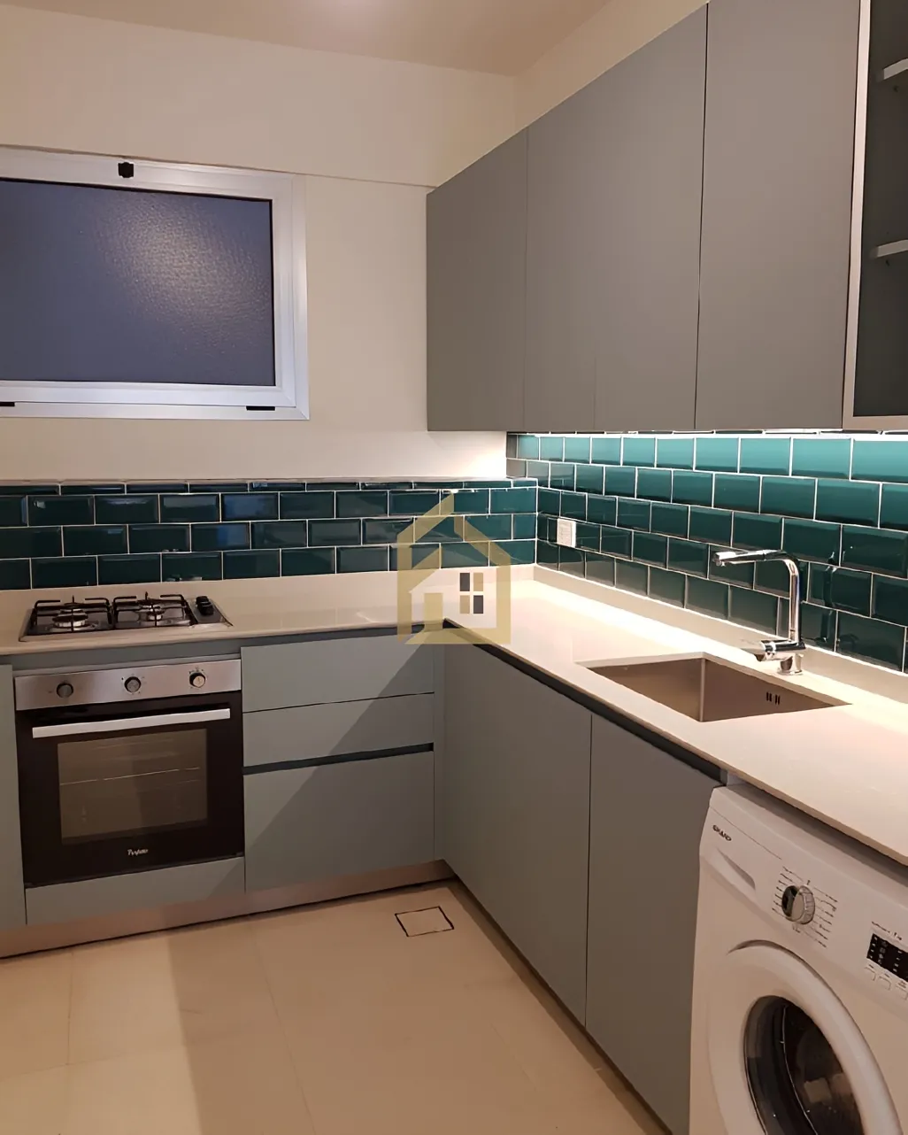 Apartment for sale in Achrafieh, Beirut, Lebanon - 1 bed, 1 bath