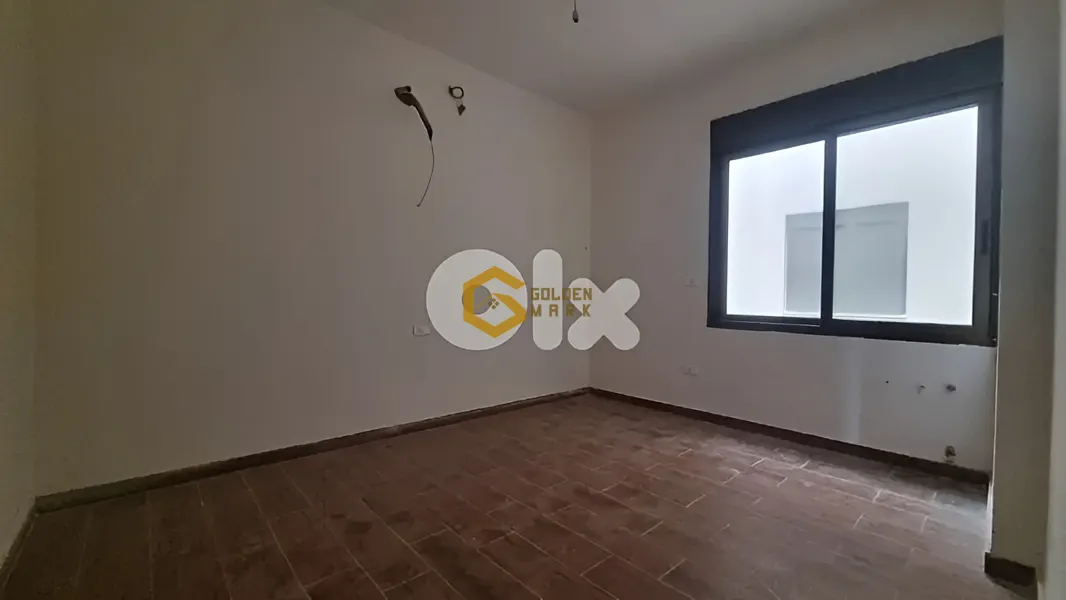 Apartment for Sale in Qornet El Hamra