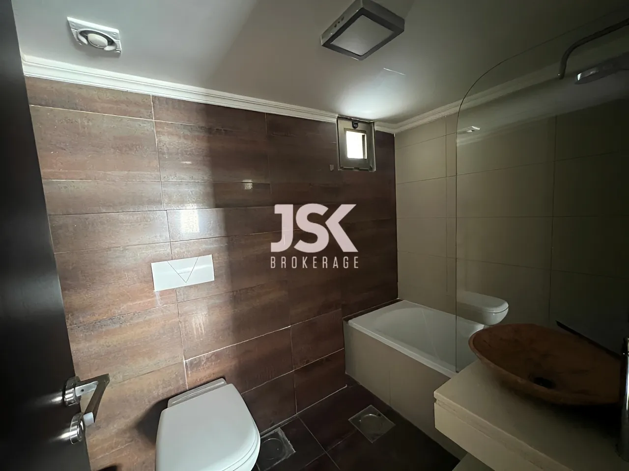 Apartment for Sale in Dekwaneh