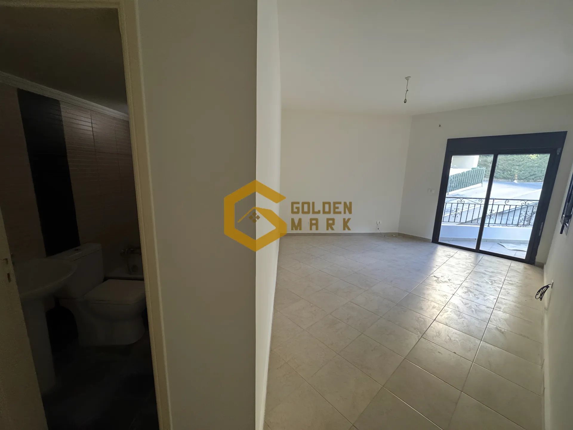 Apartment for Sale in Bqennaya