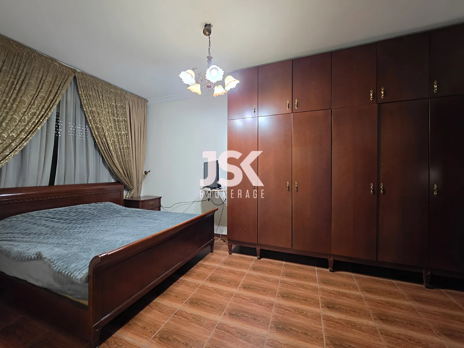 Apartment for Sale in Ain El Remmaneh