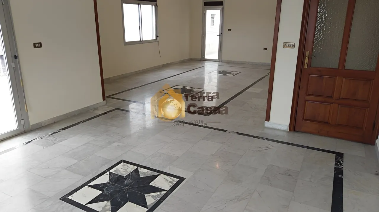 Apartment for Sale in Haouch el Zaraane 190 Sqm - 2 bed, 2 bath