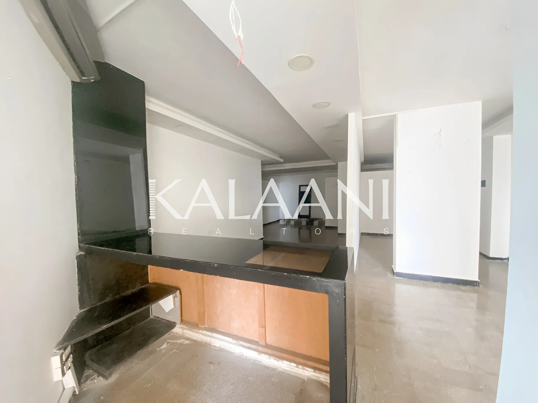 Showroom for rent in Kaslik