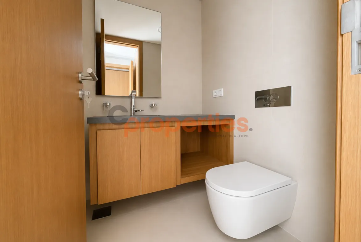 Apartment for Sale in Saifi Village