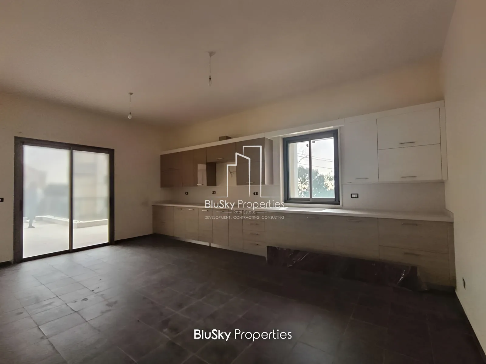 Apartment for Sale in Adma