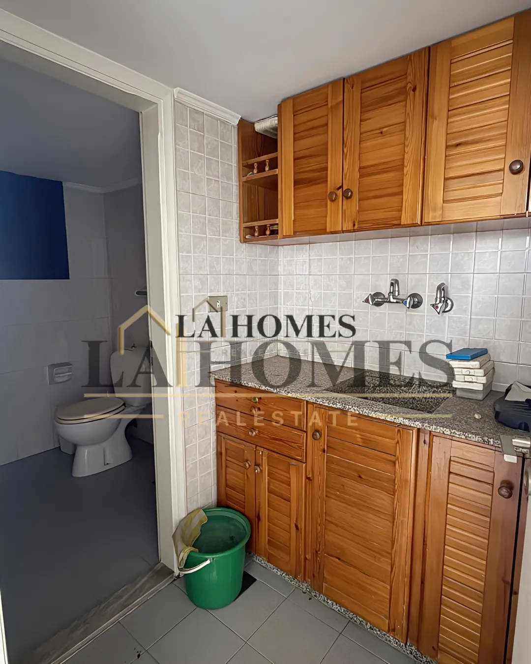Office for rent in Antelias, lebanon