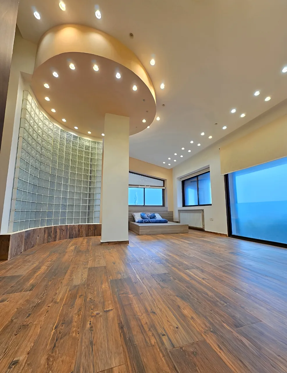 Triplex for rent in Faqra