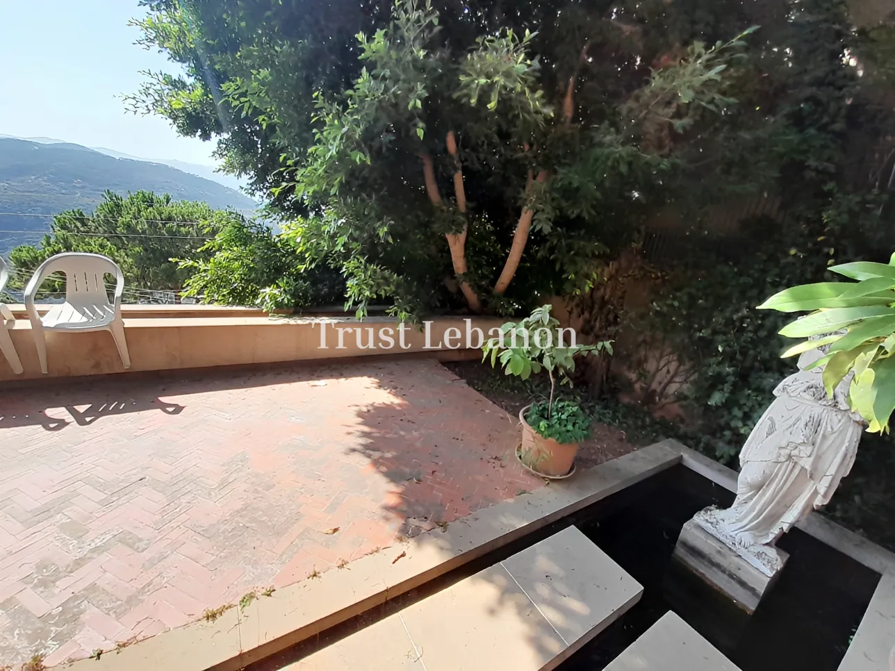 House for sale in Beit Meri, Lebanon - 2 bed, 2 bath