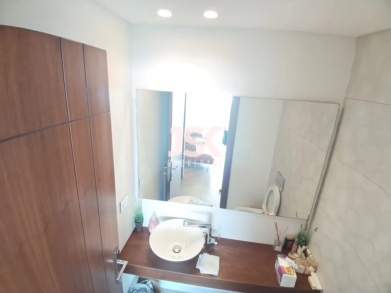 Apartment for Sale in Beit Meri