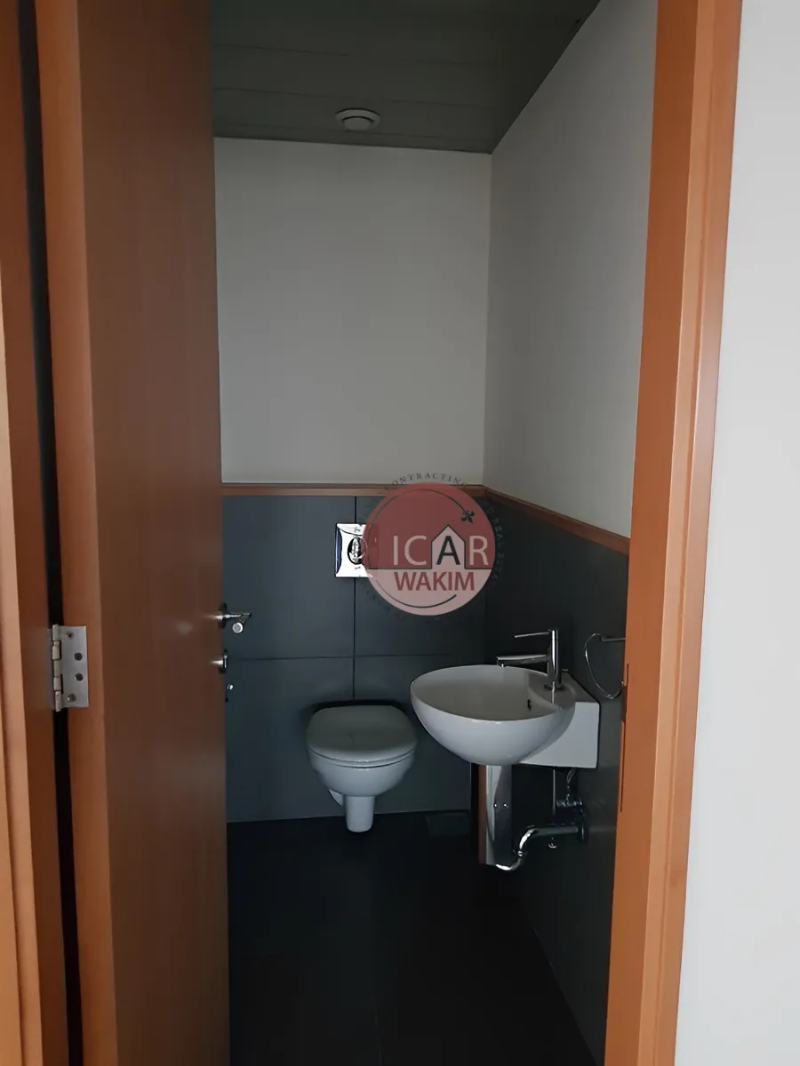 Office for Sale in Kaslik
