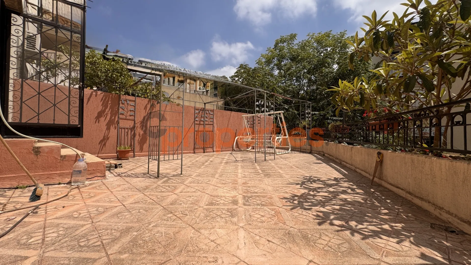 Apartment for Sale in Dik El Mehdi
