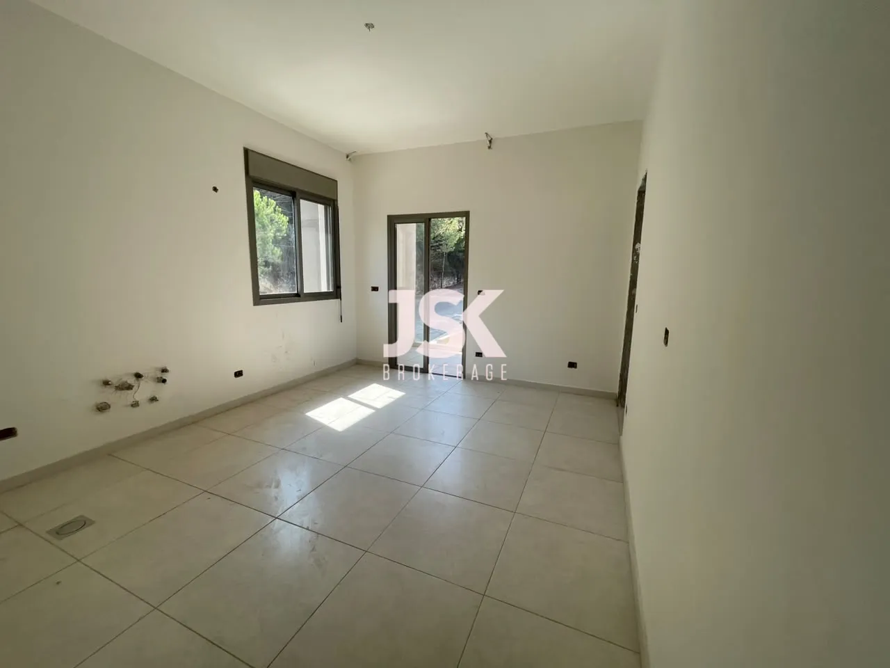 Apartment for Sale in Bsalim