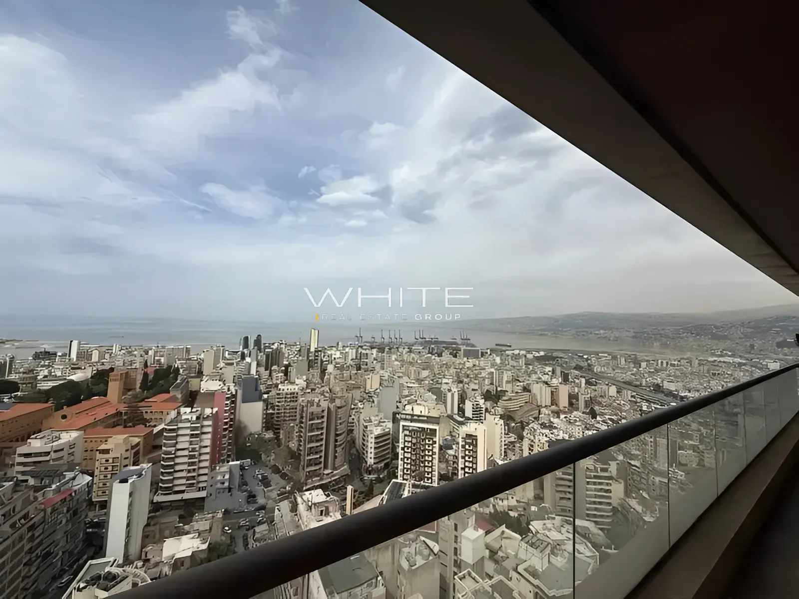 Shop For Rent in Achrafieh