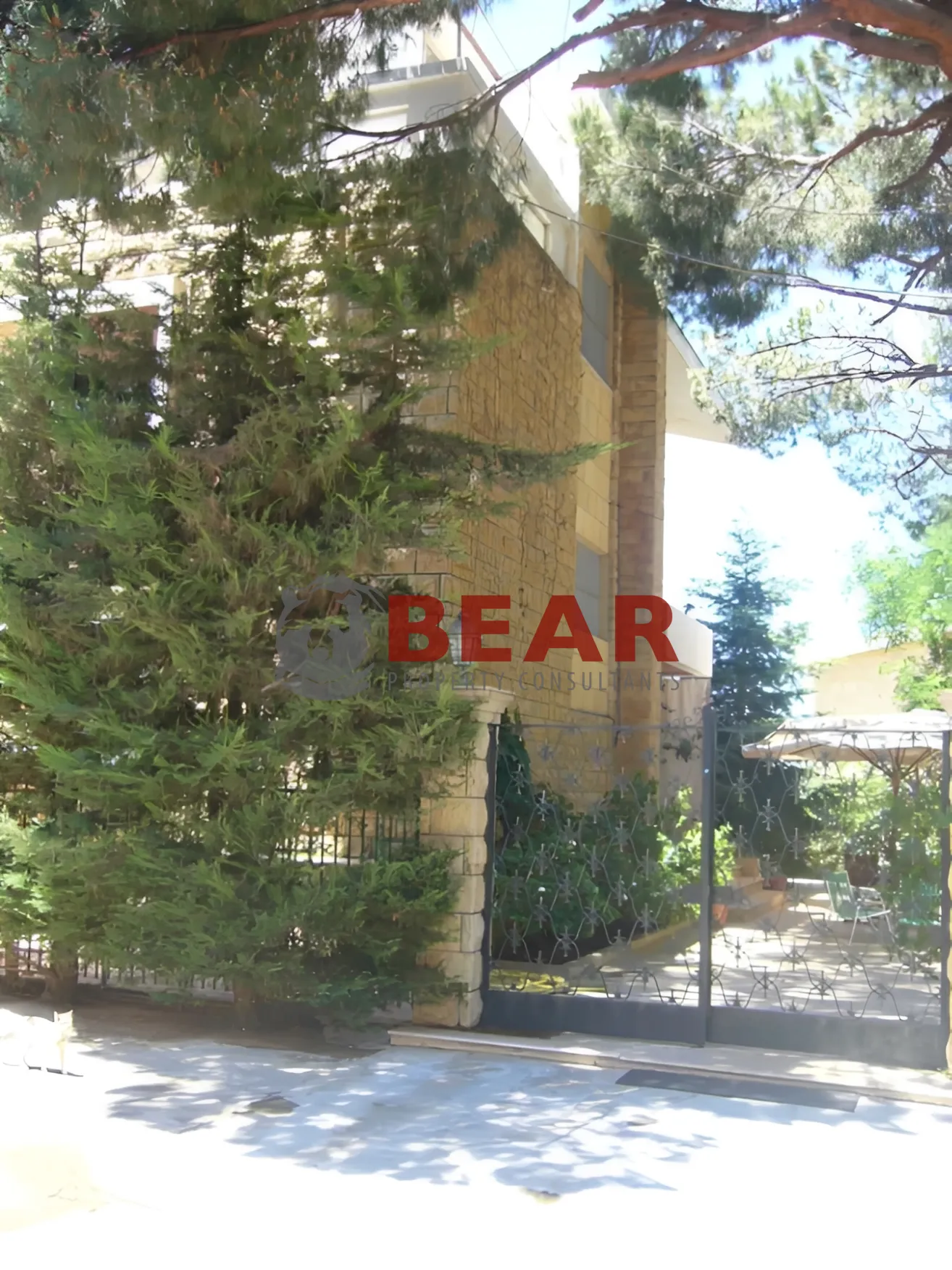 Villa for sale in Baabdat, Lebanon - 4 bed, 2 bath