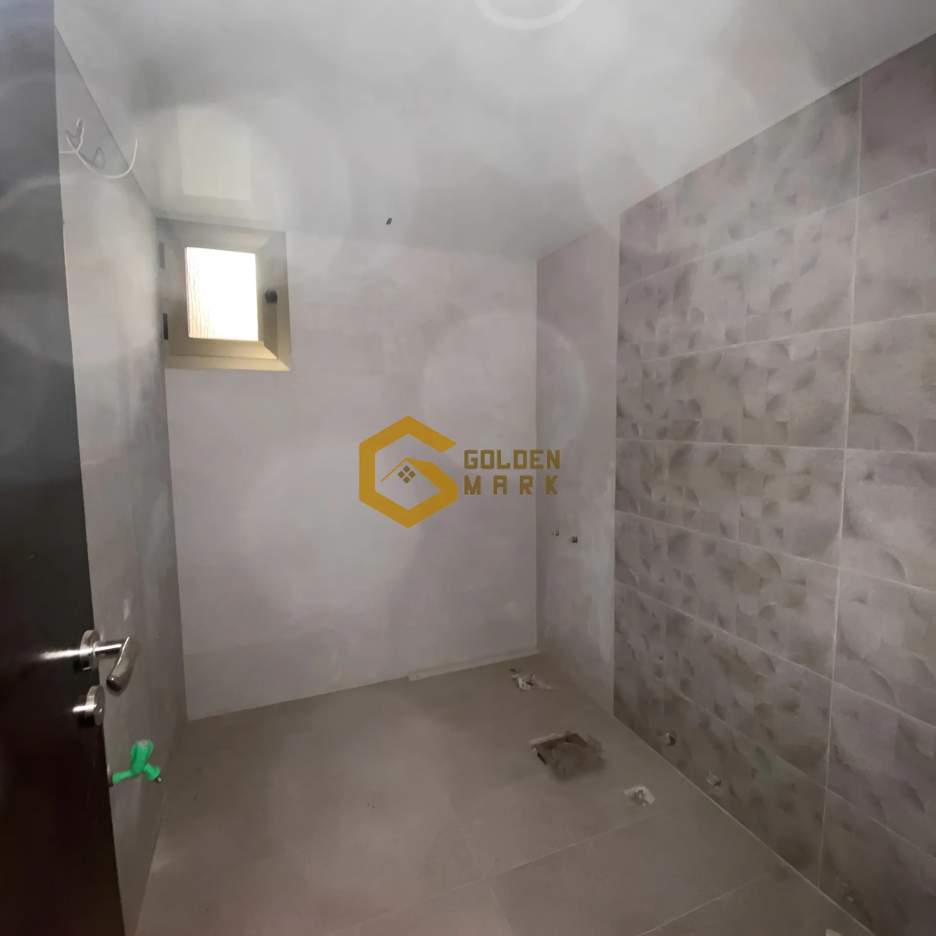 Apartment for Sale in Halat