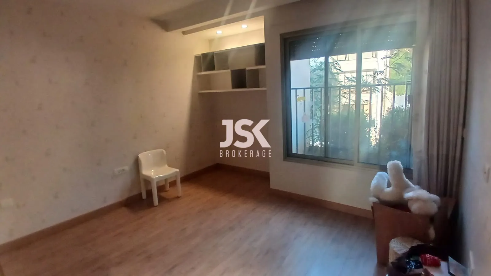 Apartment for Sale in Mtaileb