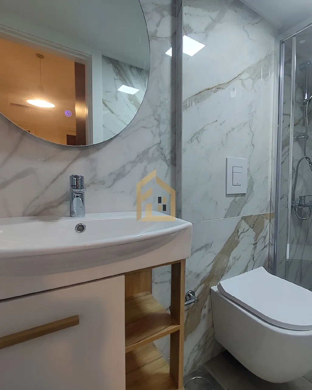 Apartment for sale in Caree d'or, Achrafieh